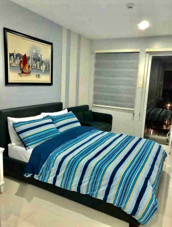 Explorer 1004 Apartment Bacolod